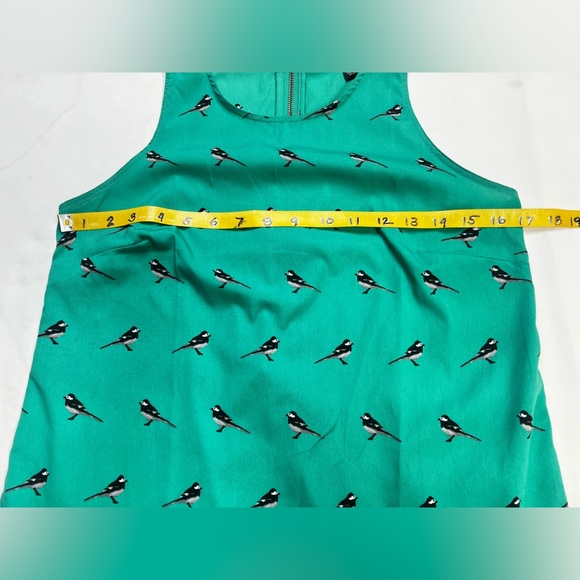 🛍️ BANANA REPUBLIC Green sleeveless top size XS - Picture 9 of 10